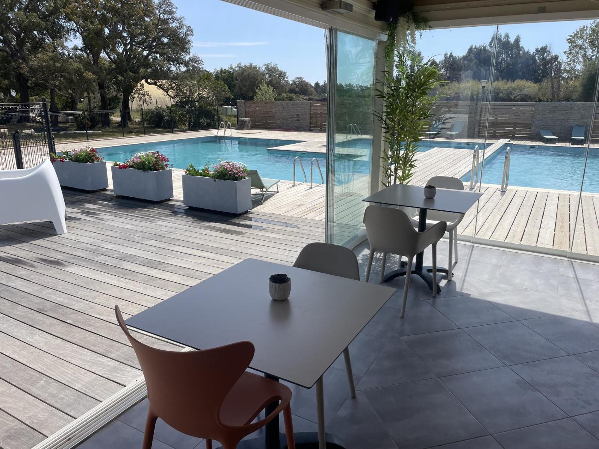 Residence Hoteliere Les Hameaux De Saint Cyprien Appartement 2 Chambres Lecci Buitenkant foto