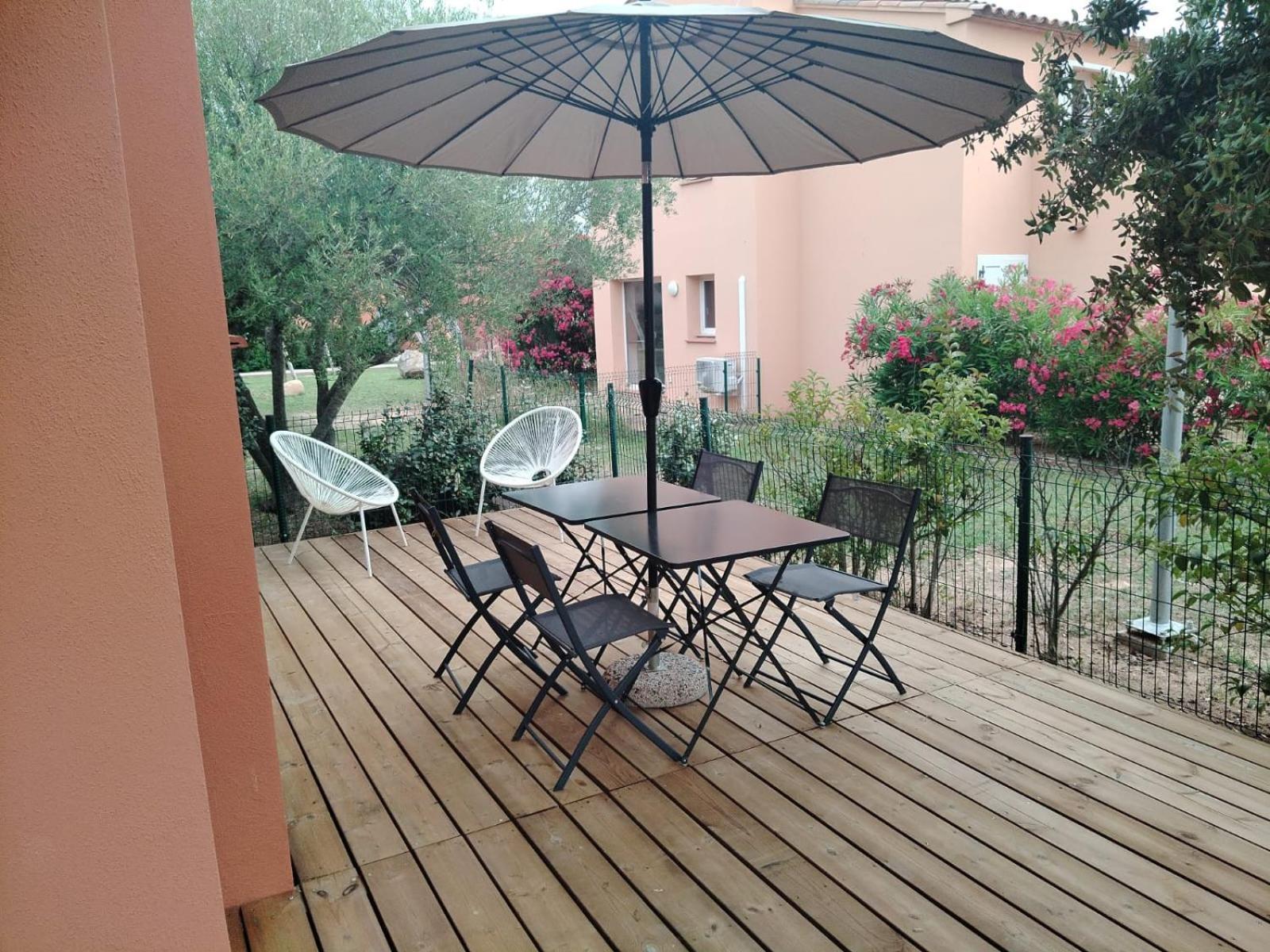 Residence Hoteliere Les Hameaux De Saint Cyprien Appartement 2 Chambres Lecci Buitenkant foto