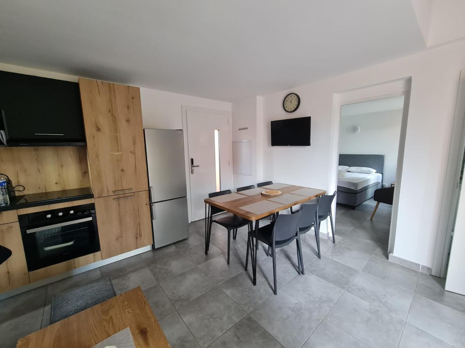 Residence Hoteliere Les Hameaux De Saint Cyprien Appartement 2 Chambres Lecci Buitenkant foto