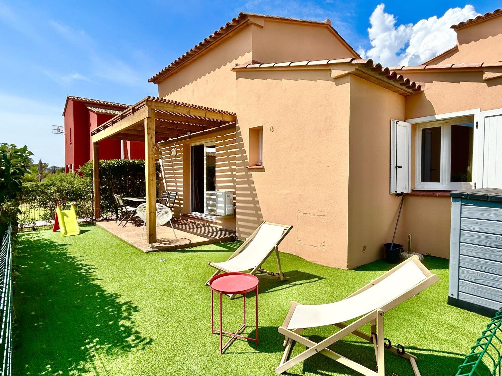 Residence Hoteliere Les Hameaux De Saint Cyprien Appartement 2 Chambres Lecci Buitenkant foto