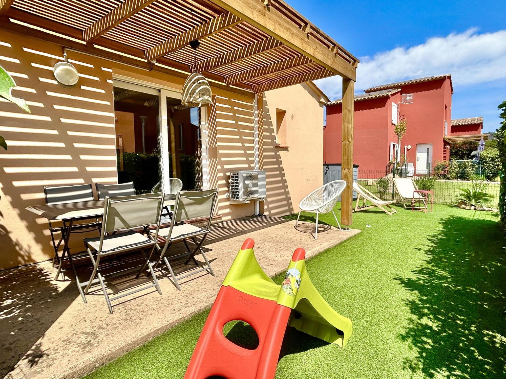 Residence Hoteliere Les Hameaux De Saint Cyprien Appartement 2 Chambres Lecci Buitenkant foto