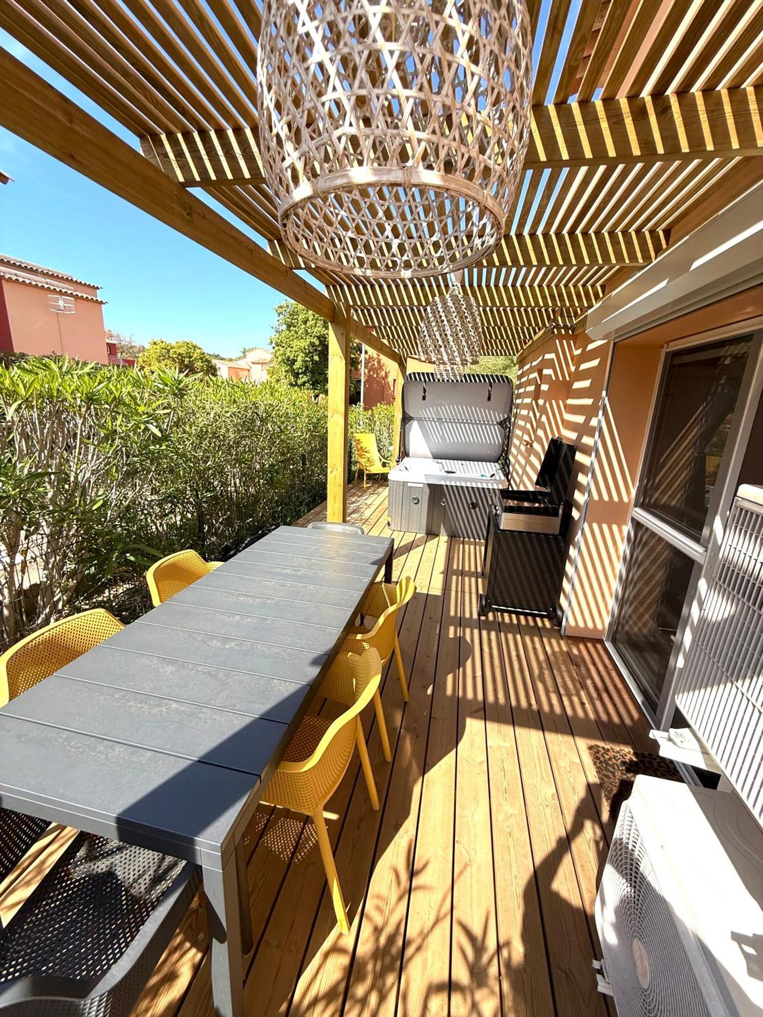 Residence Hoteliere Les Hameaux De Saint Cyprien Appartement 2 Chambres Lecci Buitenkant foto