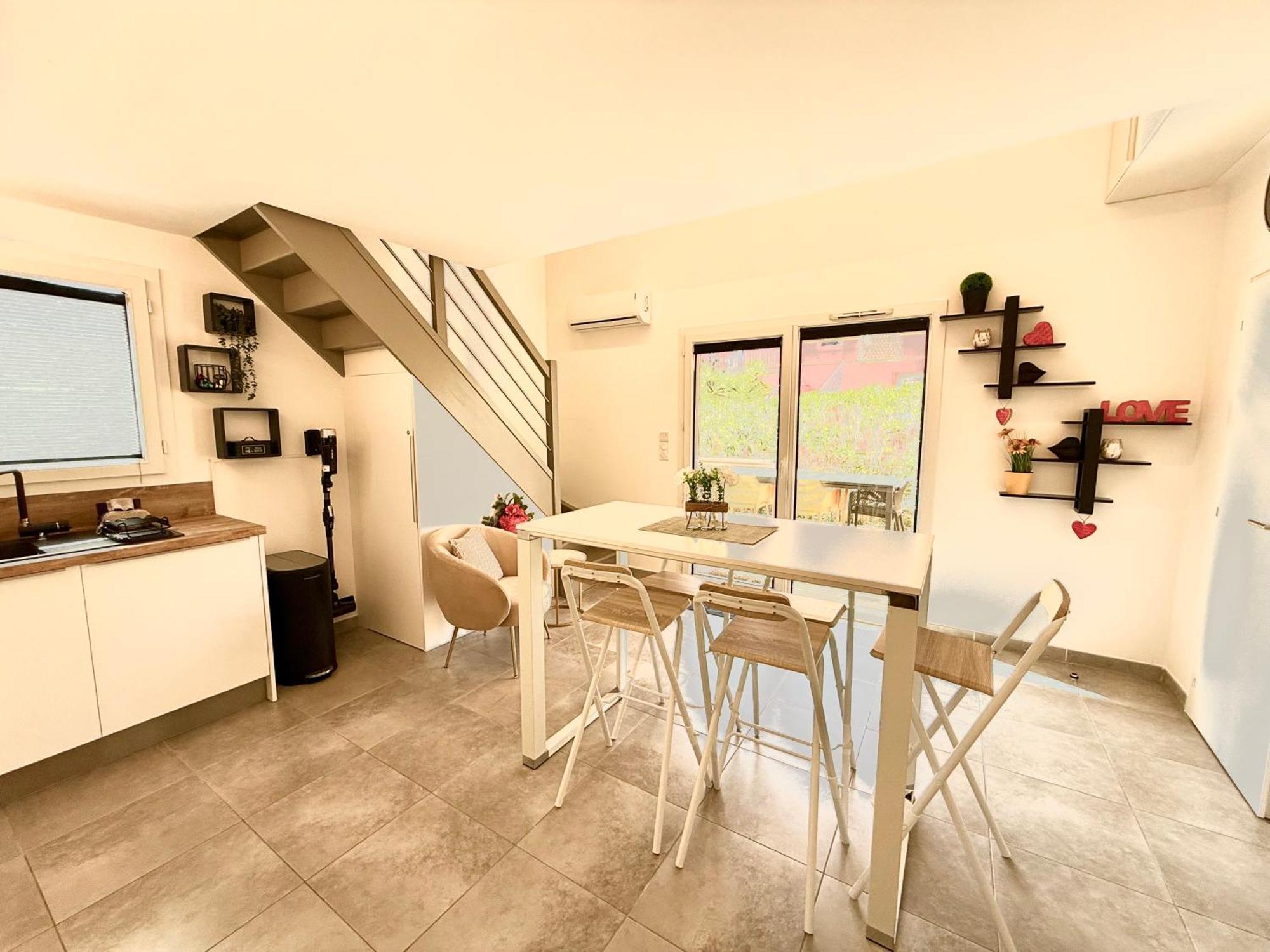 Residence Hoteliere Les Hameaux De Saint Cyprien Appartement 2 Chambres Lecci Buitenkant foto